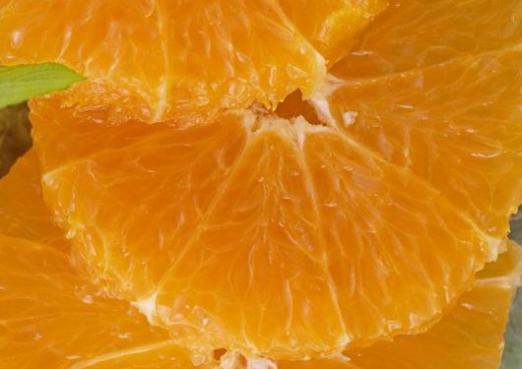 Hvor mange kalorier er der i en appelsin?